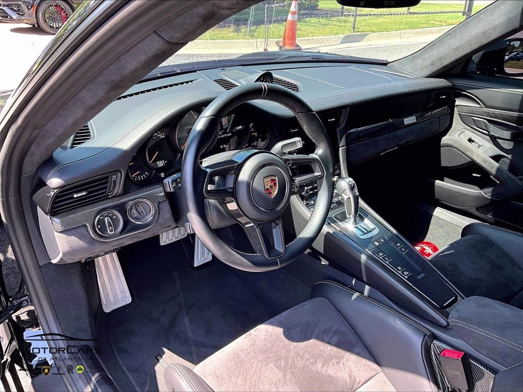 mph011_2142155559_wp0ae2a95ks155276_2019_porsche_911_gt2_rs_black_12_113134_7da83b2e8f