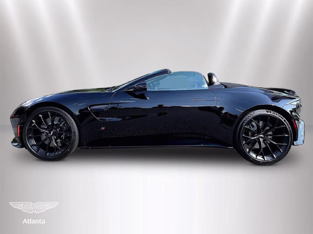 mph011_242522433_scfsmgnw3tgp12762_2026_aston_martin_vantage_s_roadster_onyx_black_12_113902_8924b25f6d
