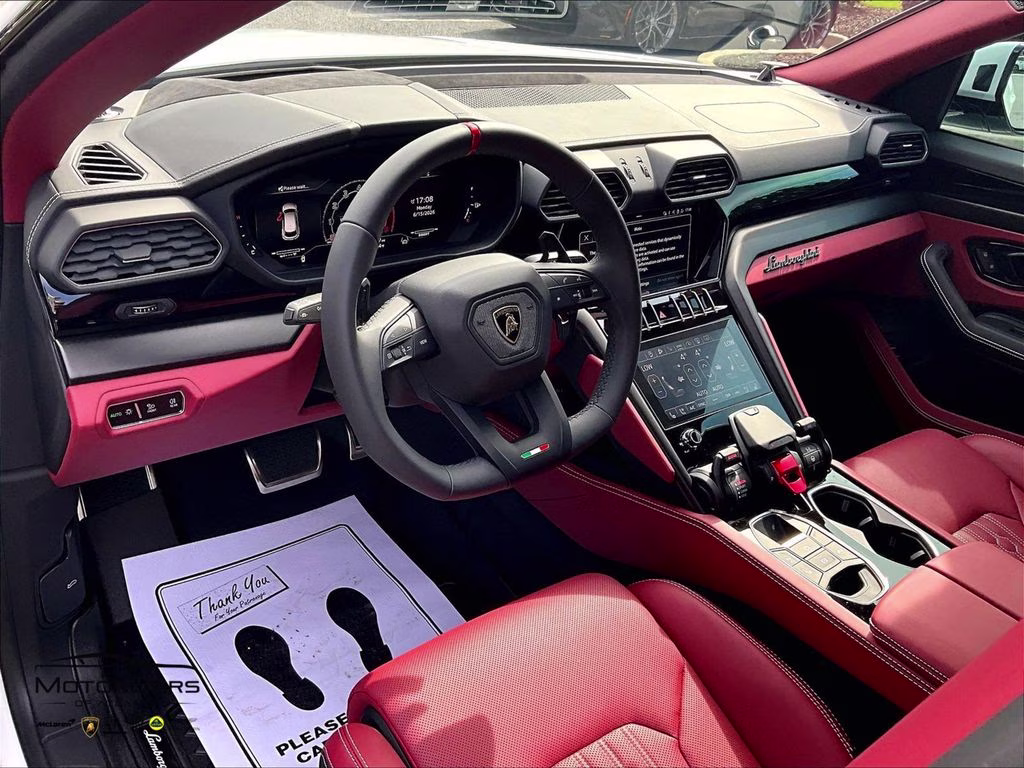 mph011_2464232339_zpbub3zl0rla35121_2024_lamborghini_urus_s_new_bianco_monocerus_matt_12_111552_ed833ecbd0