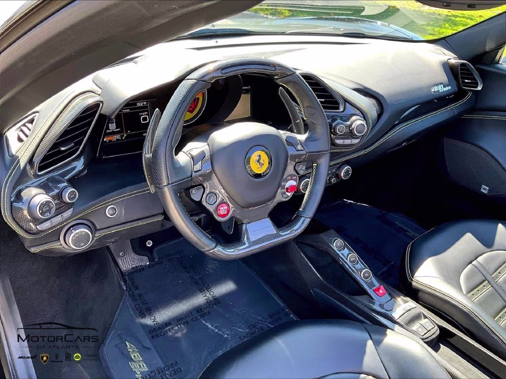 mph011_2604017006_zff80ama8h0227994_2017_ferrari_488_spider_12_114094_1da5f0ff9f