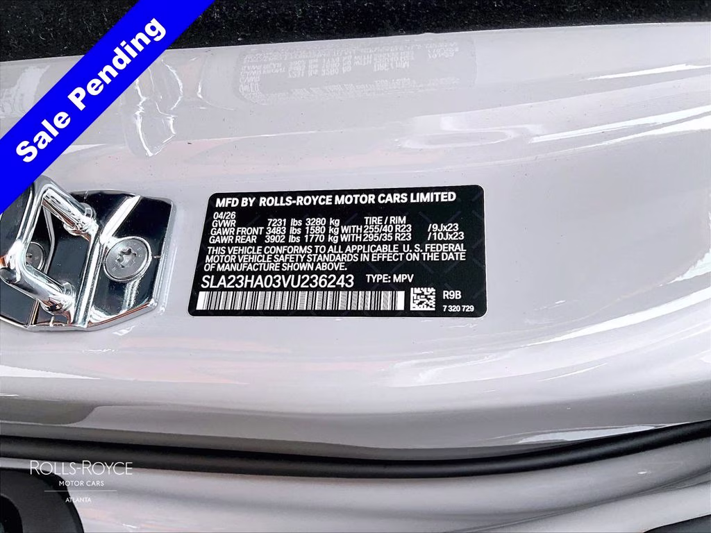 mph011_2840954388_sla23ha03vu236243_2027_rolls_royce_cullinan_tempest_grey_12_111783_93bb5165bc