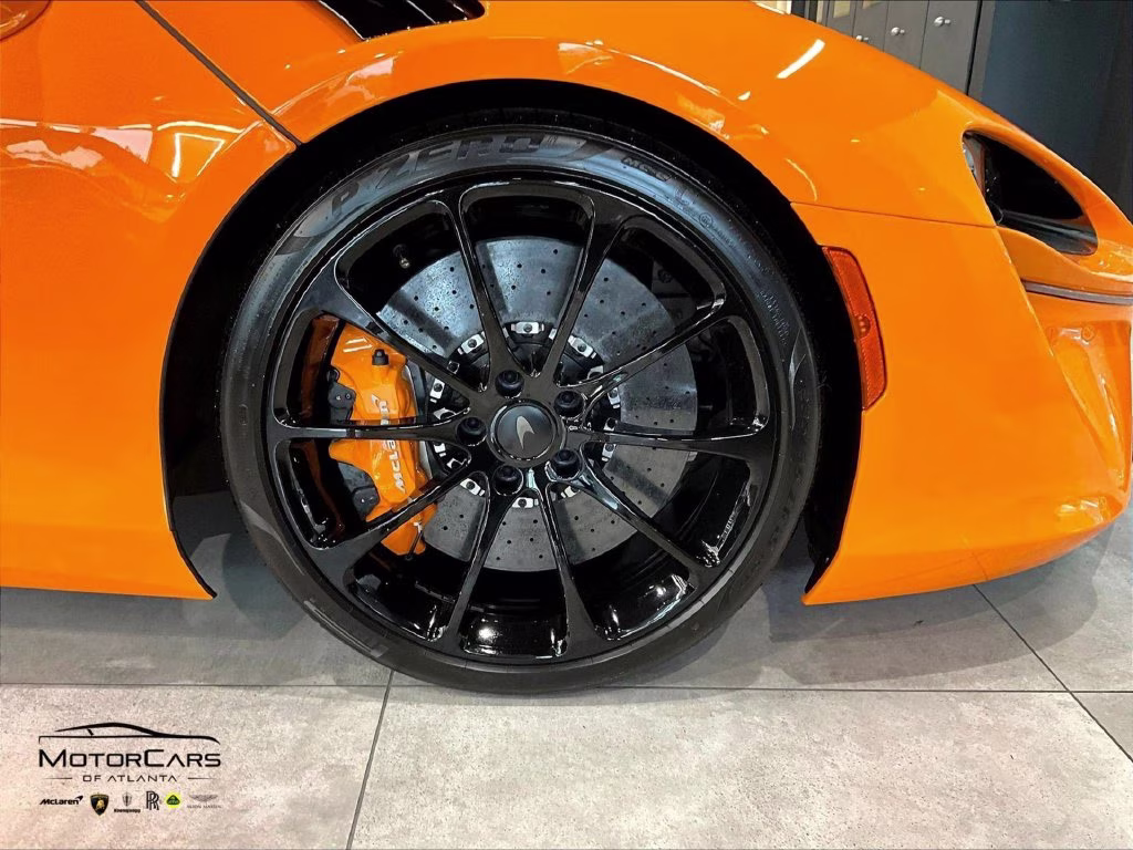 mph011_3019677237_sbm16aea3tw004112_2026_mclaren_artura_mclaren_orange_12_114270_531c6211ce