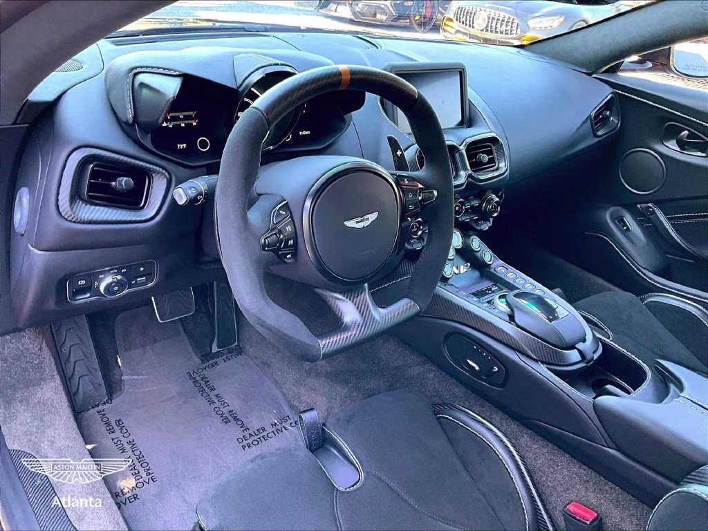 mph011_3545845027_scfsmgav7pgn07335_2023_aston_martin_vantage_v12_golden_saffron_12_114424_fc5457e8ba