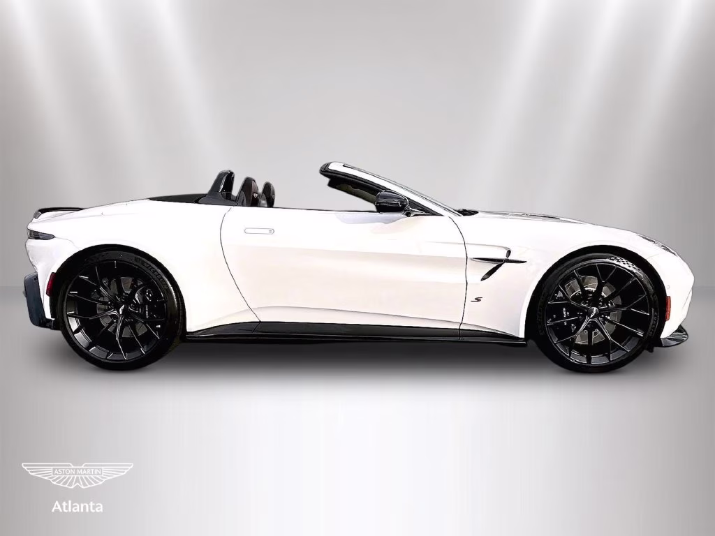 mph011_3734570507_scfsmgnw9tgp12765_2026_aston_martin_vantage_s_roadster_lunar_white_12_113958_f07b725384