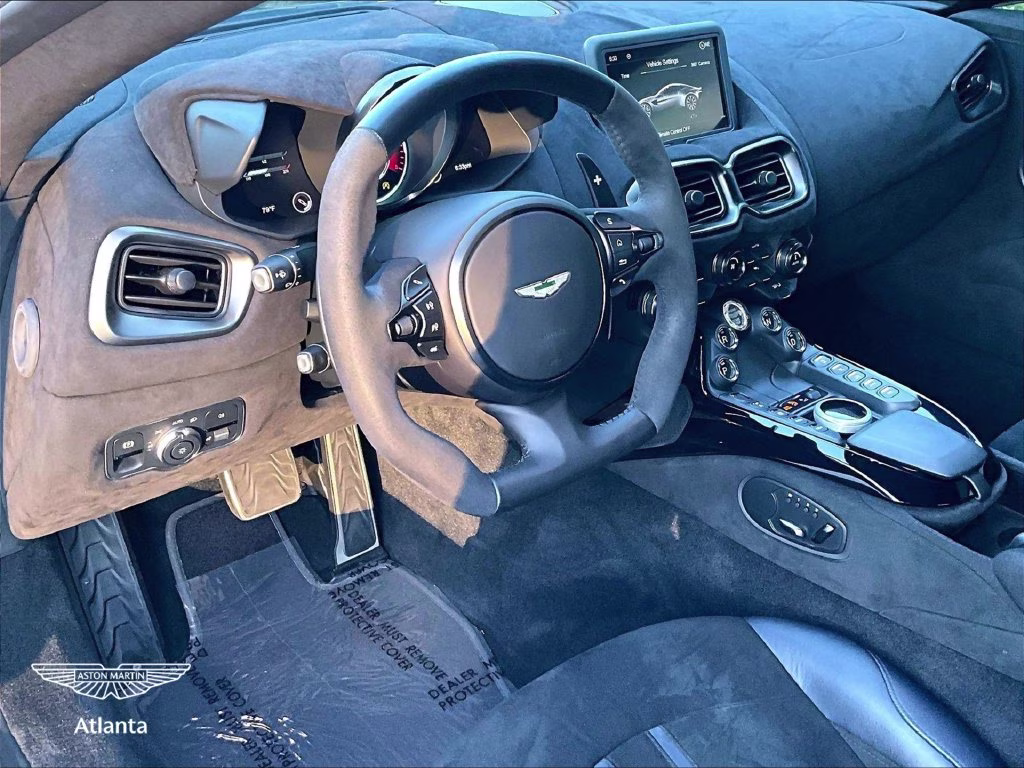 mph011_4140742668_scfsmgaw2lgn04233_2020_aston_martin_vantage_ultramarine_black_12_114414_82947b42cd