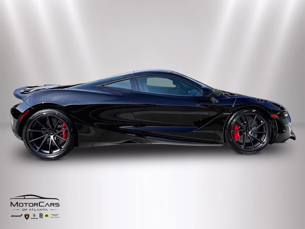 mph011_4157299503_sbm14aca5vw010571_2027_mclaren_750s_onyx_black_12_113406_fae3ff3ced