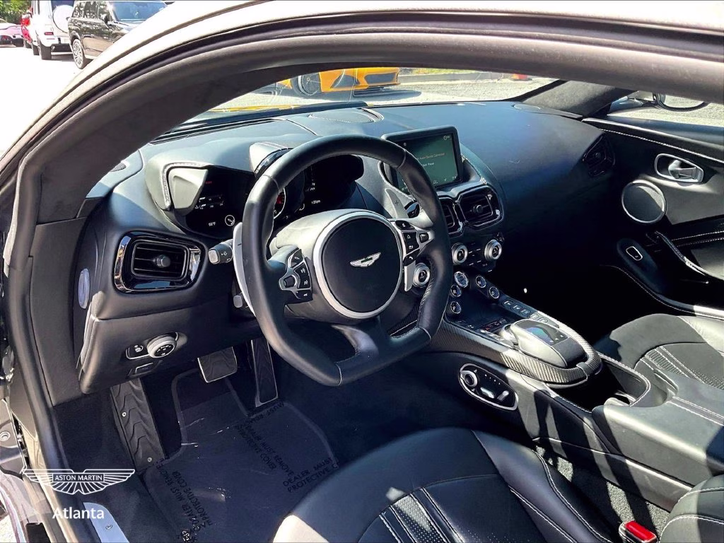 mph011_441741572_scfsmgaw4kgn00361_2019_aston_martin_vantage_tungsten_silver_12_114310_099fbe57ca