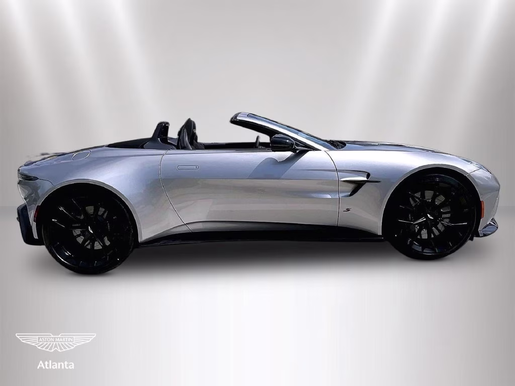 mph011_464366814_scfsmgnw3tgp12759_2026_aston_martin_vantage_s_roadster_aluminite_silver_12_113945_70b56424a3