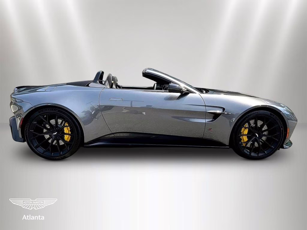 mph011_926227379_scfsmgnw2tgp11960_2026_aston_martin_vantage_s_roadster_magnetic_silver_12_110006_f443176b6b