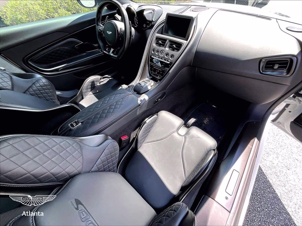 mph011_929101040_scfrmhav2pgr10465_2023_aston_martin_dbs_ultimate_satin_lunar_white_12_113278_65350bed17