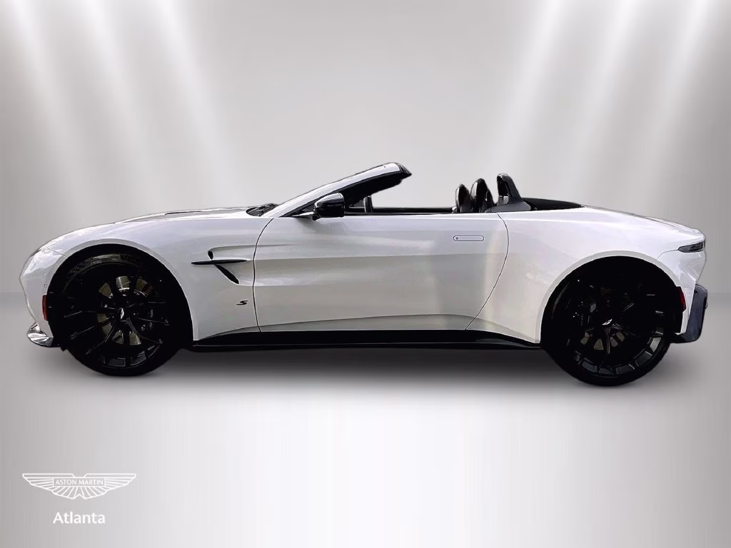 mph012_2529136483_scfsmgnw9tgp12765_2026_aston_martin_vantage_s_roadster_lunar_white_13_113958_8ff19ec7d5