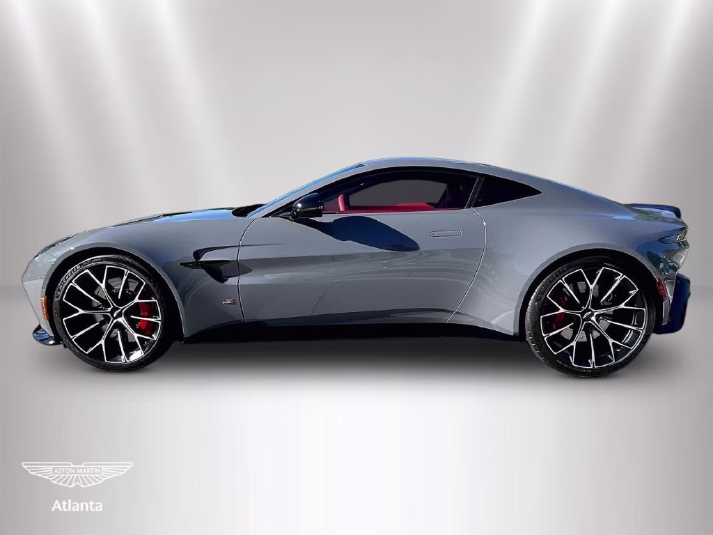 mph012_2570580185_scfsmgmw8tgn12865_2026_aston_martin_vantage_s_china_grey_13_114567_167fa6f25a
