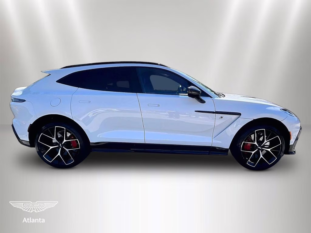 mph012_2734723984_sd7vujgw9ttv14751_2026_aston_martin_dbx_s_lunar_white_13_110070_742f535b92