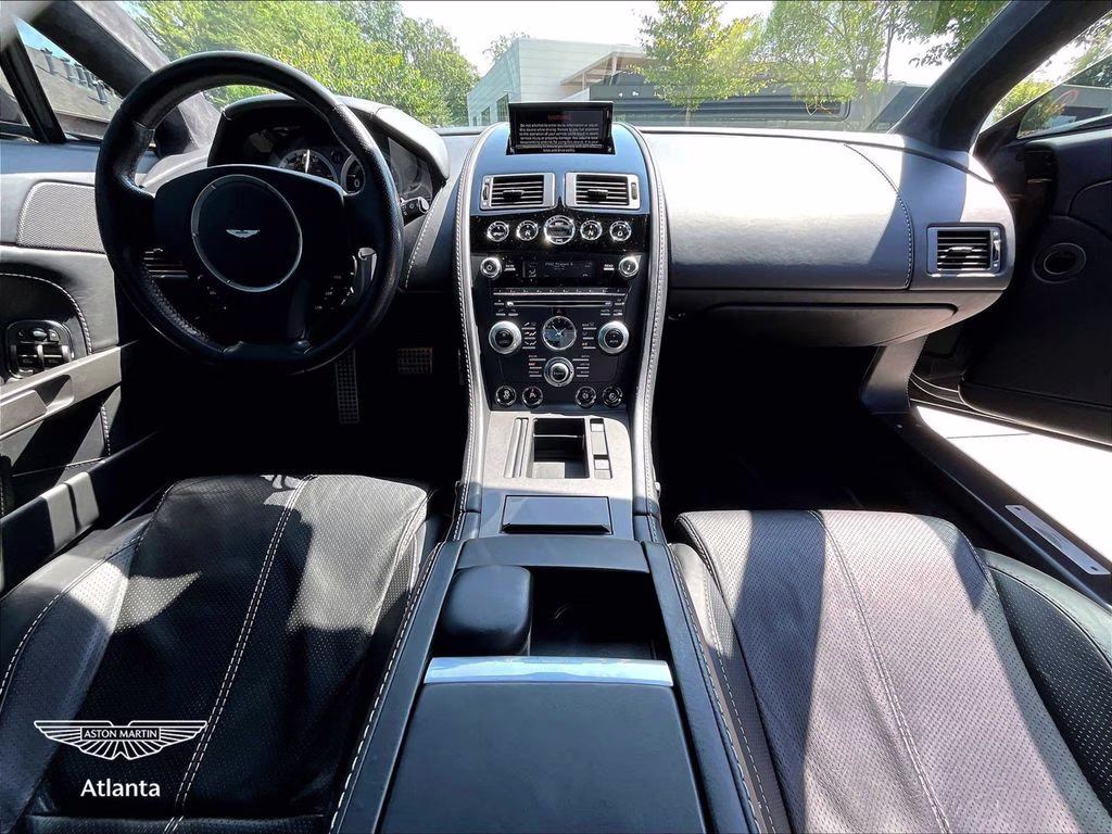 mph012_2905368248_scfekbak2egc18696_2014_aston_martin_v8_vantage_meteorite_silver_13_113860_d9308cc95e