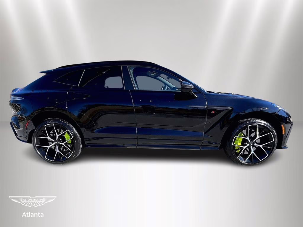 mph012_314826375_sd7vujgw3ttv14163_2026_aston_martin_dbx_s_onyx_black_13_109367_579c93c5d0