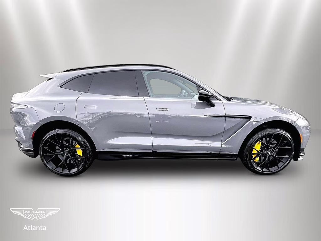 mph012_359751405_sd7vujdwxttv13872_2026_aston_martin_dbx_707_china_gray_13_109367_c9825891e0