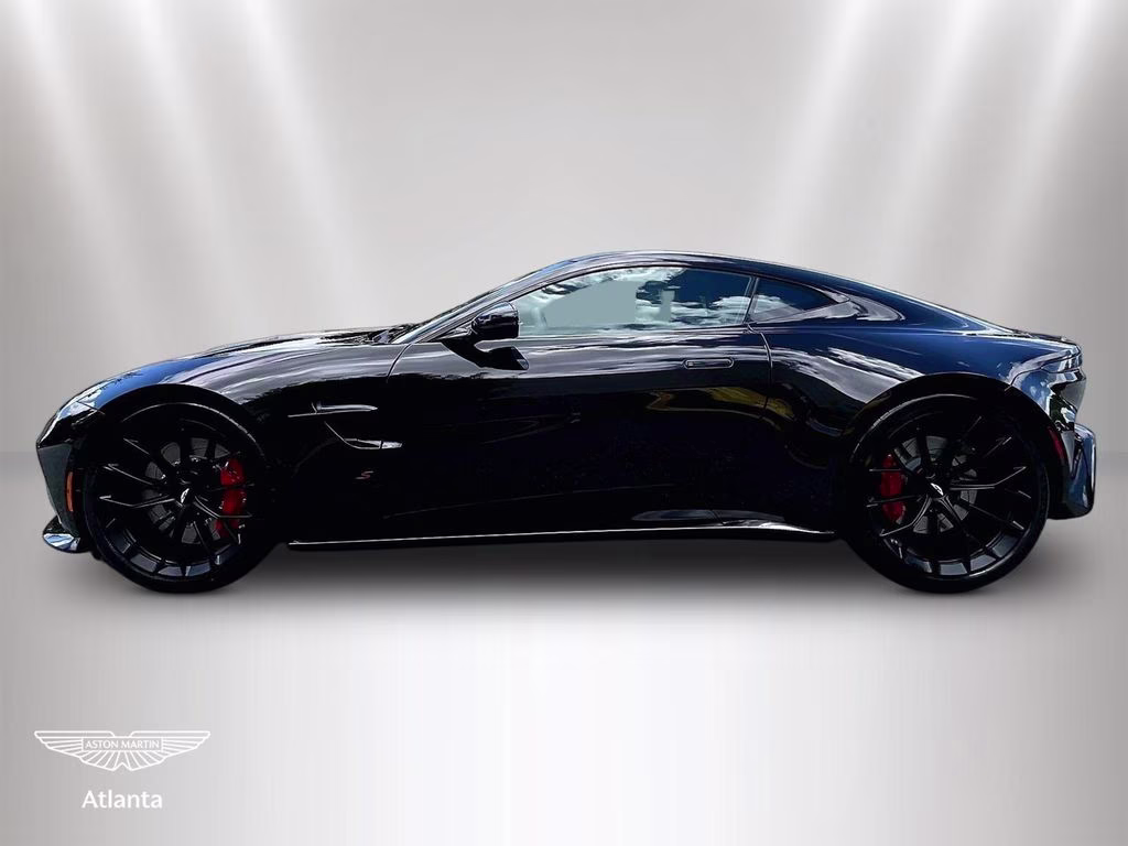 mph012_3619955391_scfsmgmw6tgn12203_2026_aston_martin_vantage_s_onyx_black_13_111742_a8dcf03097
