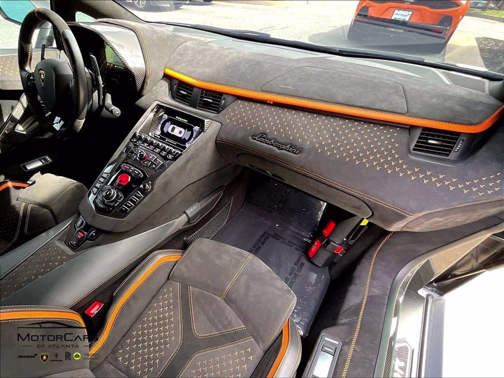 mph012_3690620025_zhwup8zd0nla11131_2022_lamborghini_aventador_lp_780_4_ultimae_grigio_acheso_matt_13_112726_63965caea0