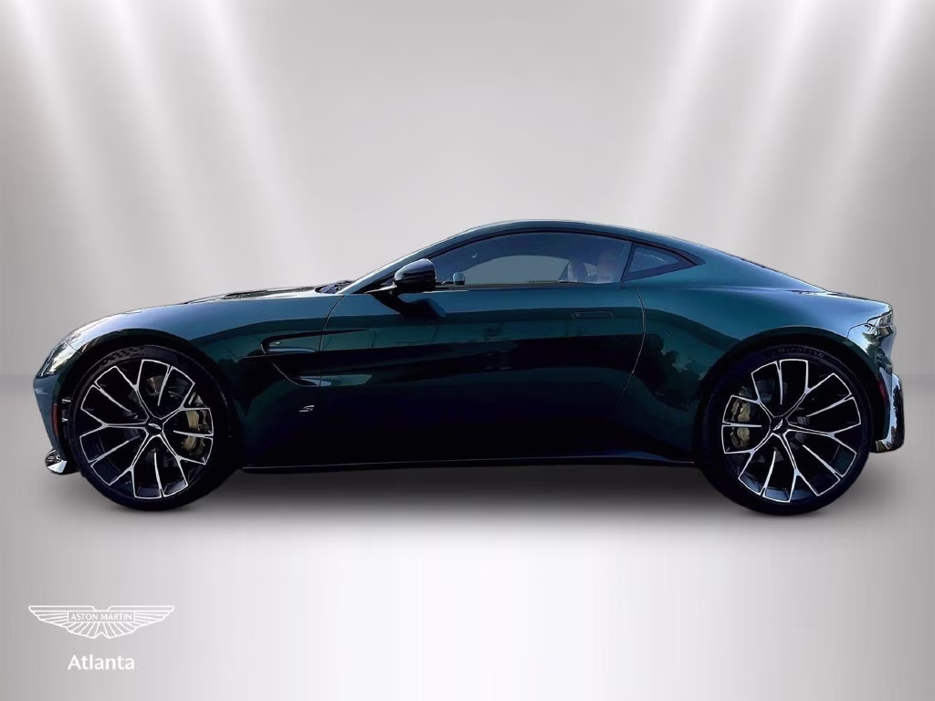 mph012_470973677_scfsmgmw6tgn12881_2026_aston_martin_vantage_s_malachite_green_13_114582_fbc418b346