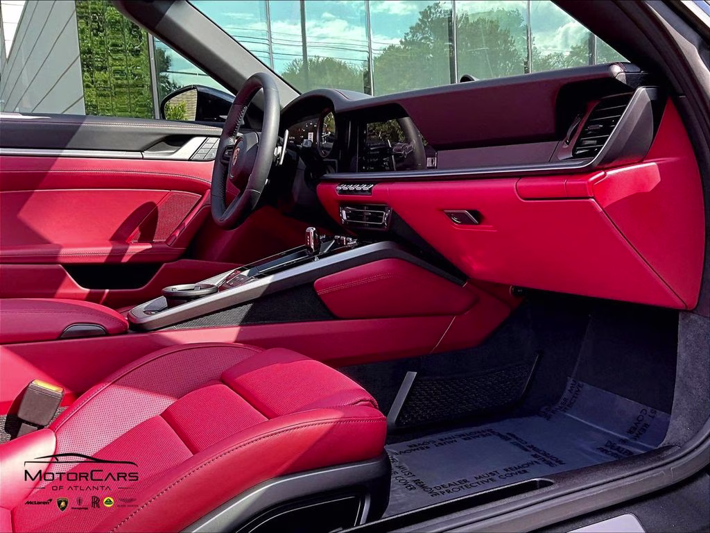 mph013_2187392546_wp0cb2a94rs246485_2024_porsche_911_carrera_s_jet_black_metallic_14_112726_48820f0eac