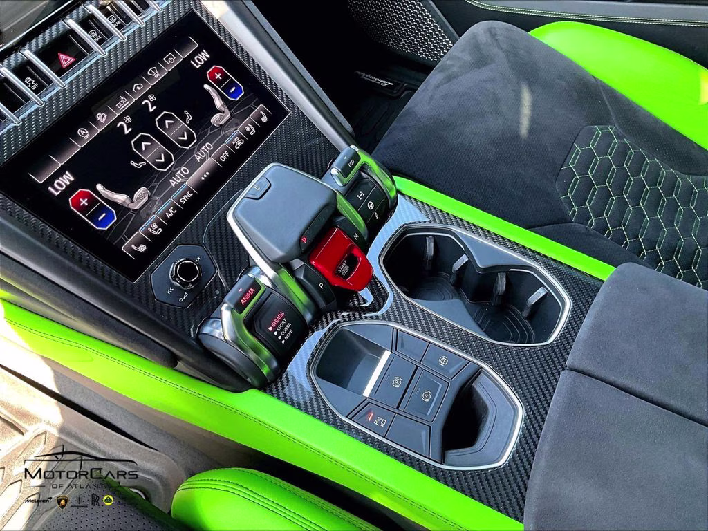 mph013_2974150004_zpbua1zl7mla13746_2021_lamborghini_urus_pearl_capsule_verde_mantis_pearl_14_112902_a20fa64815