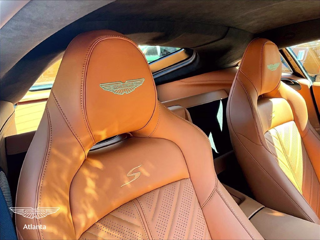 mph013_3453353006_scfsmgmw0tgn12858_2026_aston_martin_vantage_s_xenon_grey_14_114406_a27d2ef661