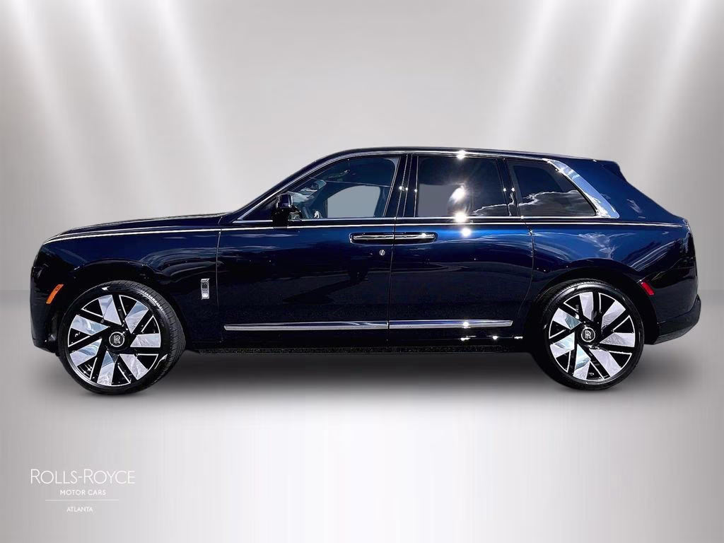mph013_804029661_sla23ha04vu236235_2027_rolls_royce_cullinan_midnight_sapphire_14_111757_c2c1082c9b