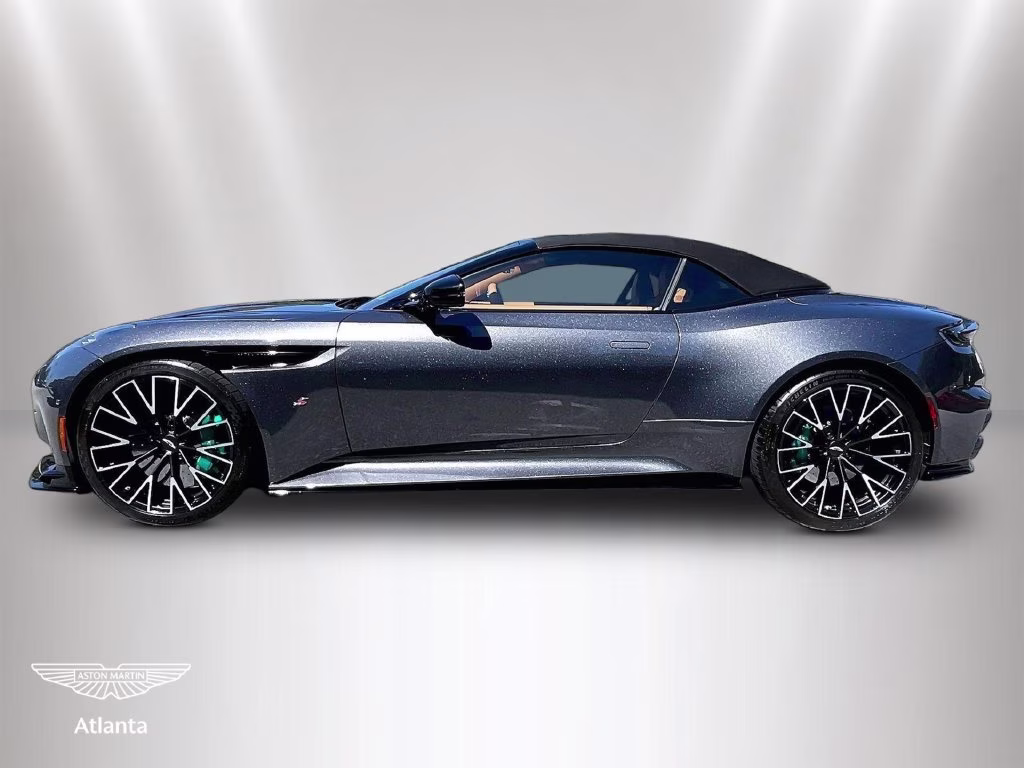 mph013_833687026_scfrmfjw5tgm17970_2026_aston_martin_db12_s_volante_xenon_grey_14_114089_e3dade357c
