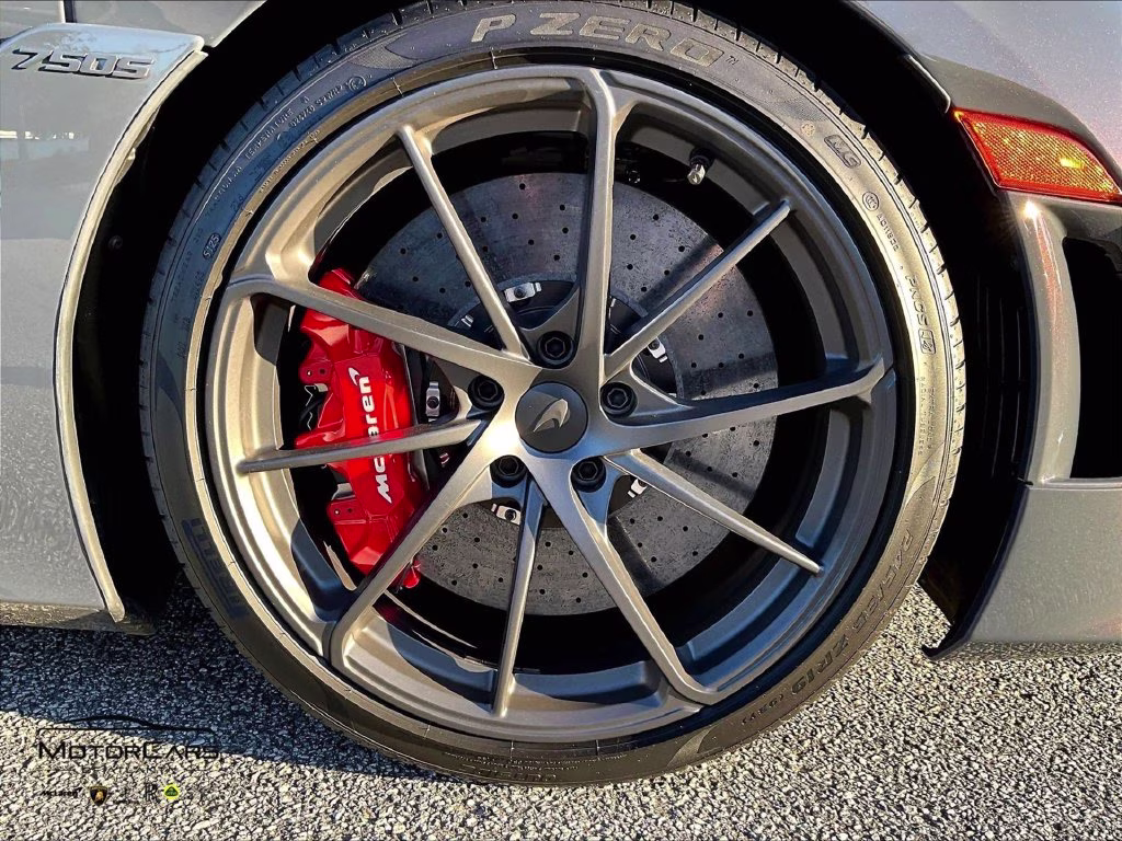 mph014_1251287443_sbm14bca1vw010444_2027_mclaren_750s_spider_mso_lava_grey_15_114294_a0b873316f