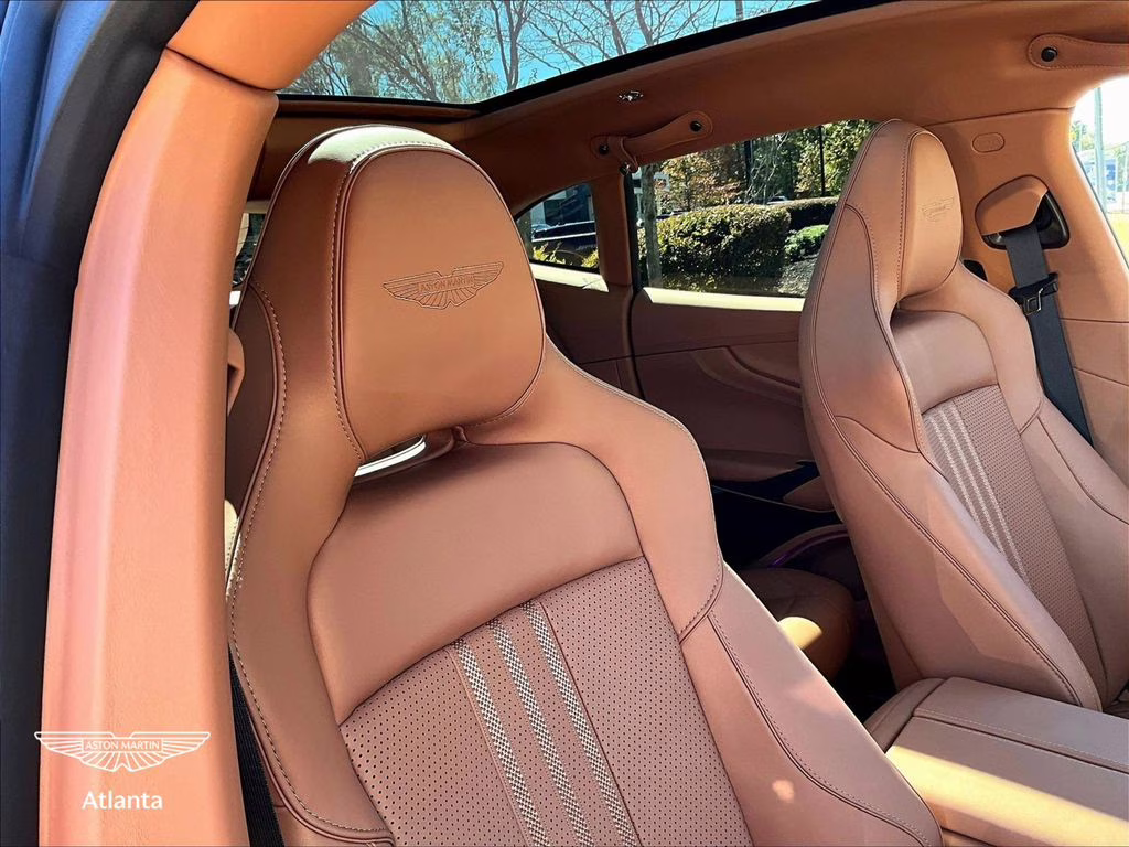 mph014_1613247548_sd7vujdw8ttv13790_2026_aston_martin_dbx_707_onyx_black_15_109367_d9e5d4e3bb