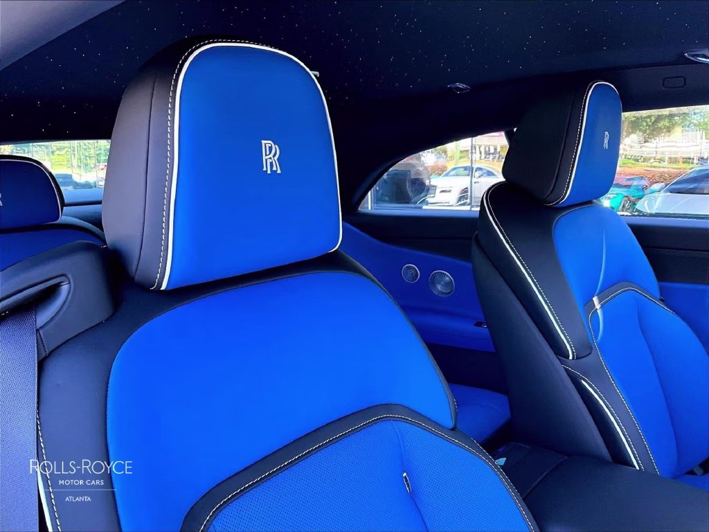 mph014_1615961675_scatk8c05vu238189_2027_rolls_royce_black_badge_spectre_black_diamond_15_114574_b88dad2f96
