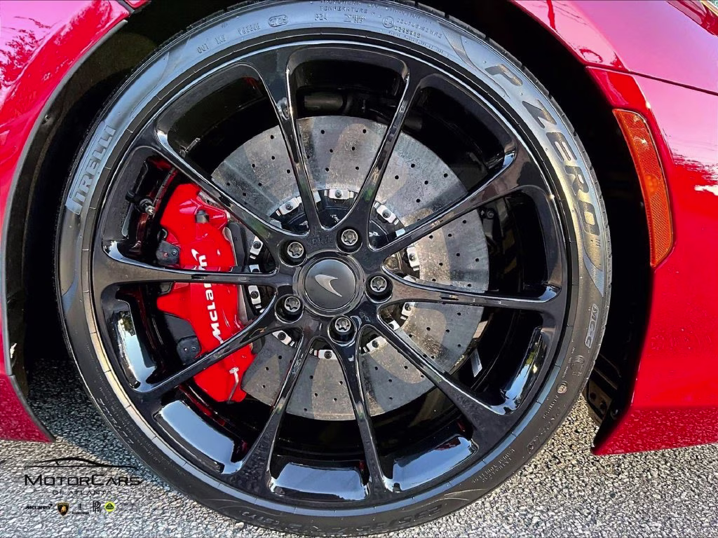 mph014_1709365891_sbm16bea0vw004738_2027_mclaren_artura_spider_mso_volcano_red_15_114294_41d24f9820