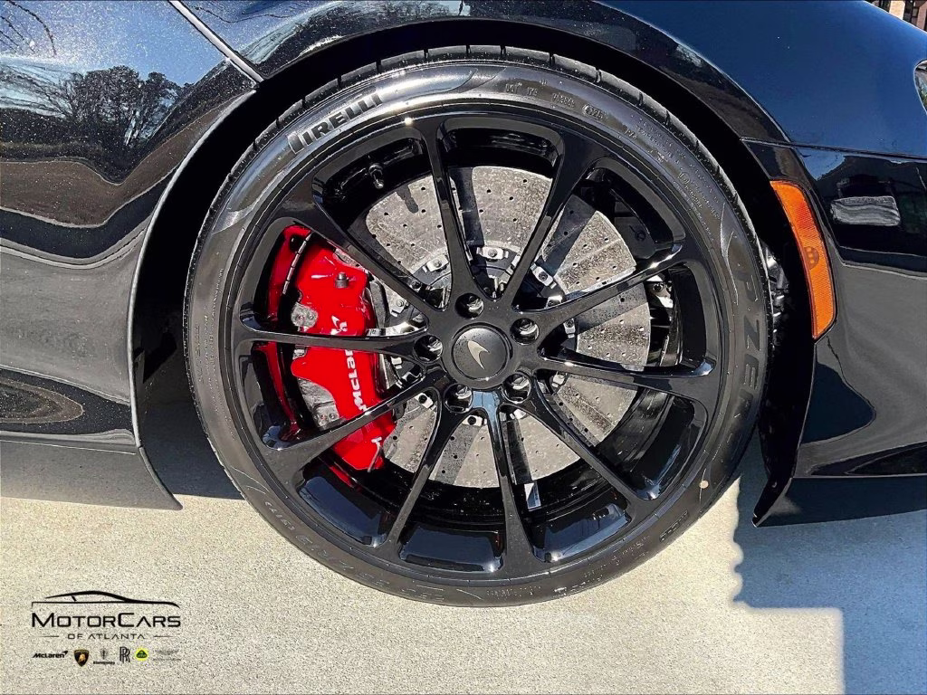 mph014_2250626651_sbm16aea0tw004391_2026_mclaren_artura_coupe_onyx_black_15_114270_c22ab442ef