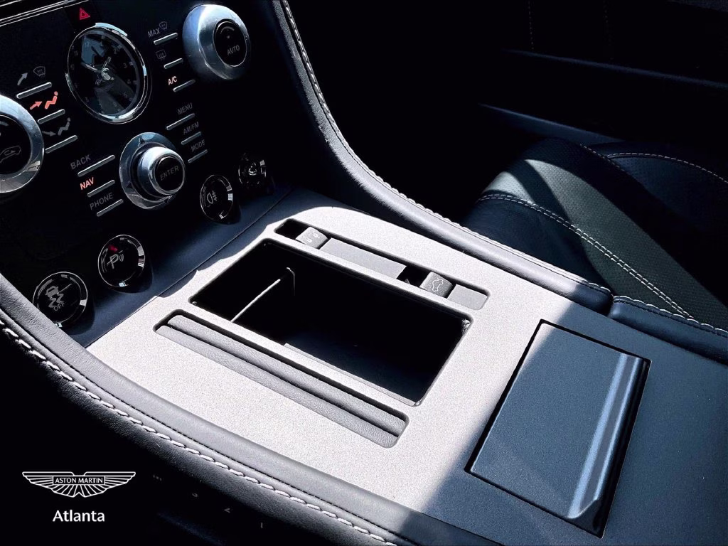 mph014_260246718_scfekbak2egc18696_2014_aston_martin_v8_vantage_meteorite_silver_15_113860_30caa93e0b