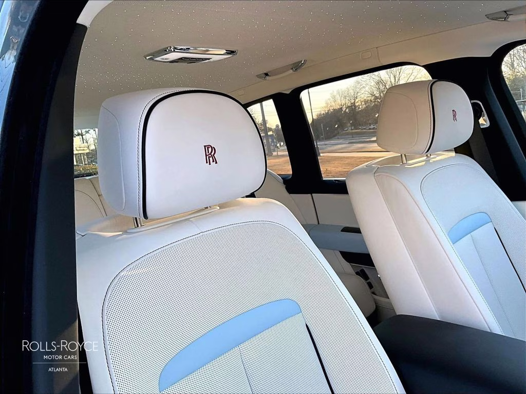 mph014_2866420017_sla13ha09tu234294_2026_rolls_royce_cullinan_monteverde_green_15_109367_d1b104b082
