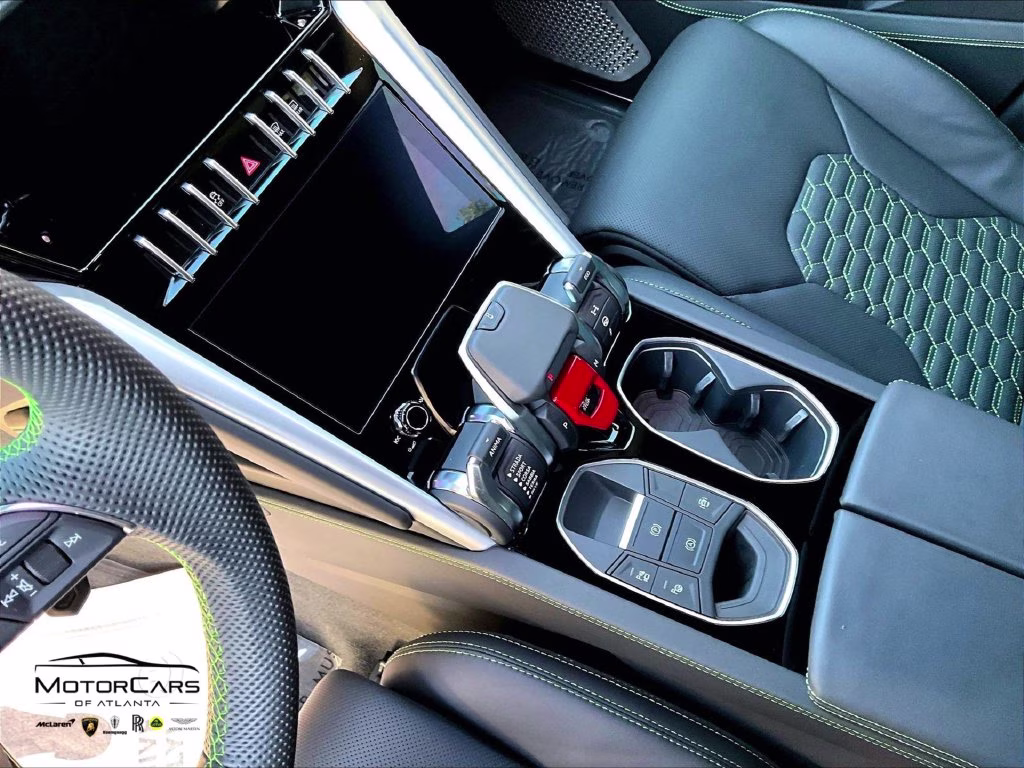 mph014_3277711692_zpbub3zl6rla32210_2024_lamborghini_urus_s_verde_mantis_metallic_15_114438_5d536d053b