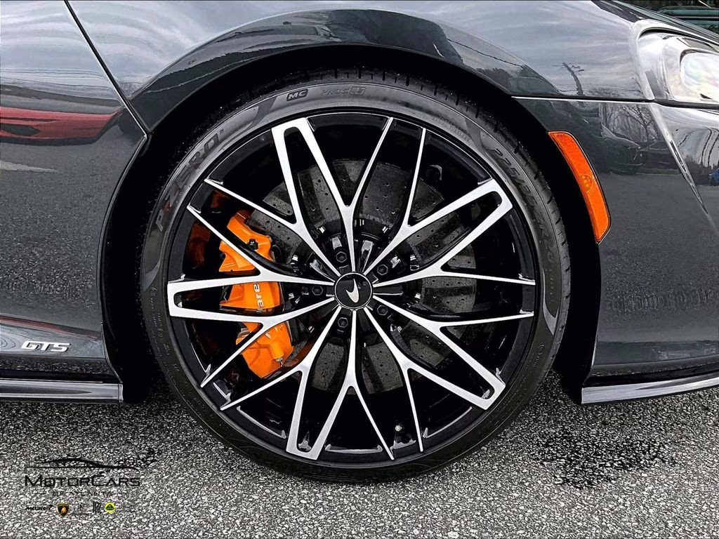 mph014_3901809128_sbm22gca7tw003583_2026_mclaren_gts_plateaux_15_109366_01939eacab