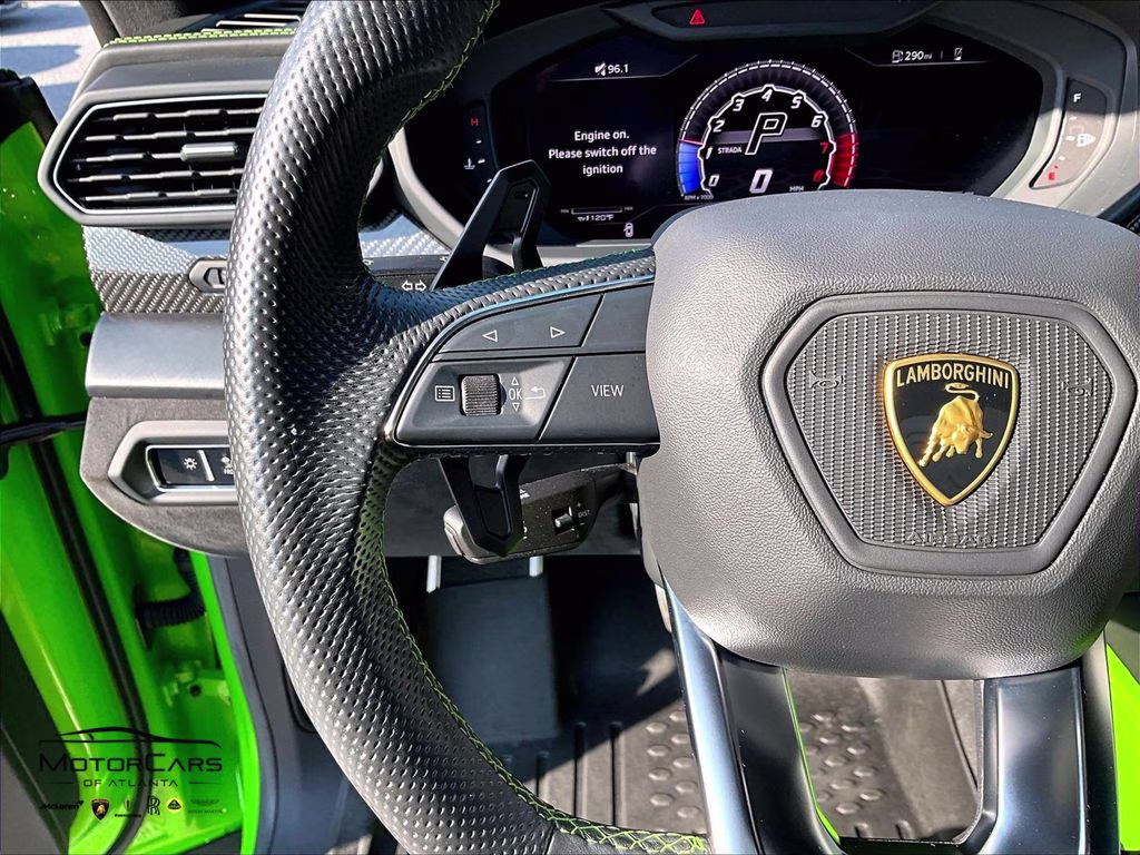 mph014_3932743055_zpbua1zl7mla13746_2021_lamborghini_urus_pearl_capsule_verde_mantis_pearl_15_112902_99baa69f21