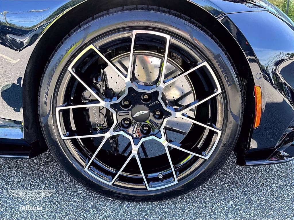 mph014_3935237031_scfumchv8tgk61106_2026_aston_martin_vanquish_volante_ultramarine_black_15_113657_202ab32ca6