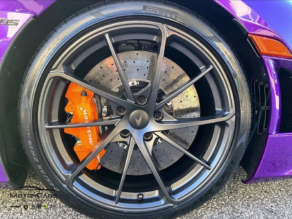mph014_578832133_sbm14bca0vw010760_2027_mclaren_750s_spider_mso_bespoke_mauvine_15_114310_2bd58a796c