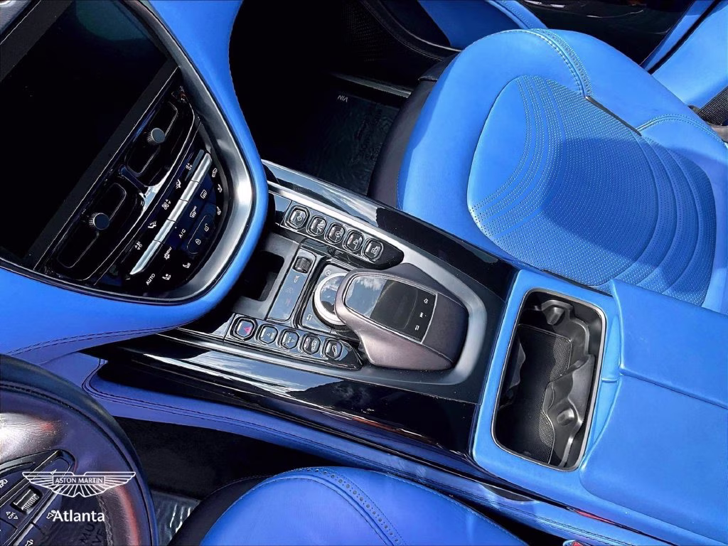 mph014_797524656_sd7vujawxntv04922_2022_aston_martin_dbx_lunar_15_114502_6458292299
