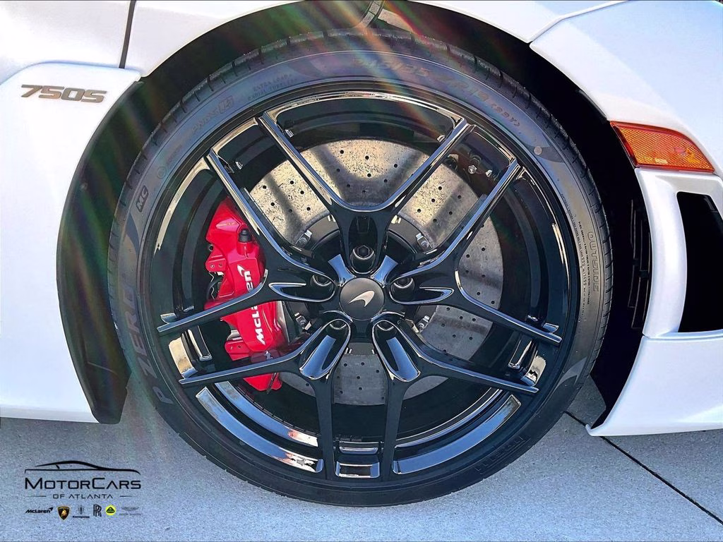 mph015_1160163310_sbm14aca6tw009961_2026_mclaren_750s_coupe_silica_white_16_113770_fb6496d18b
