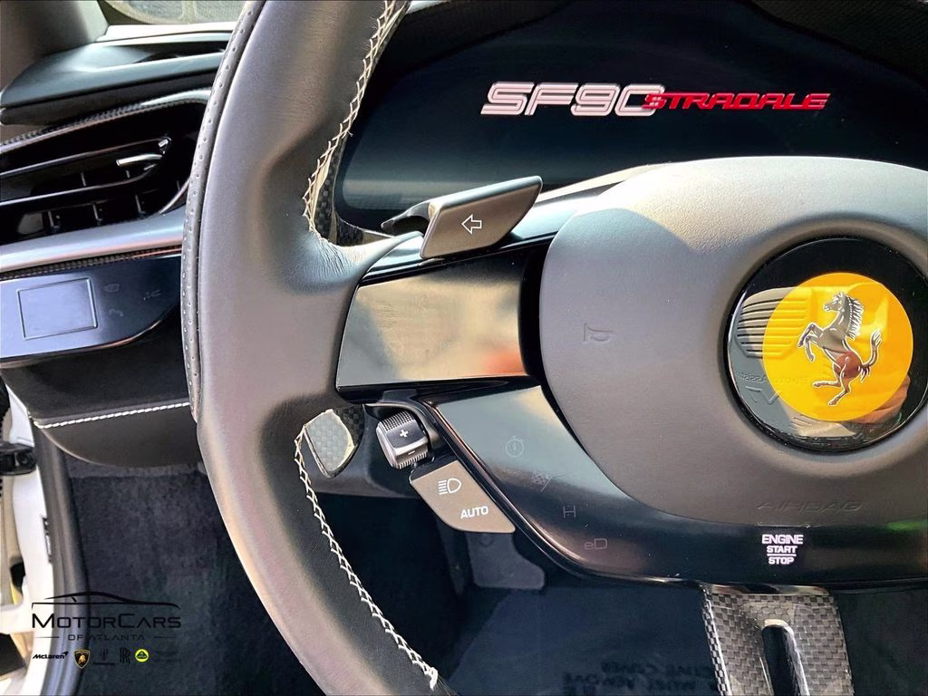 mph015_4263407066_zff95nlaxp0287336_2023_ferrari_sf90_stradale_special_4_layer_bianco_italia_16_112621_bc5e88a472