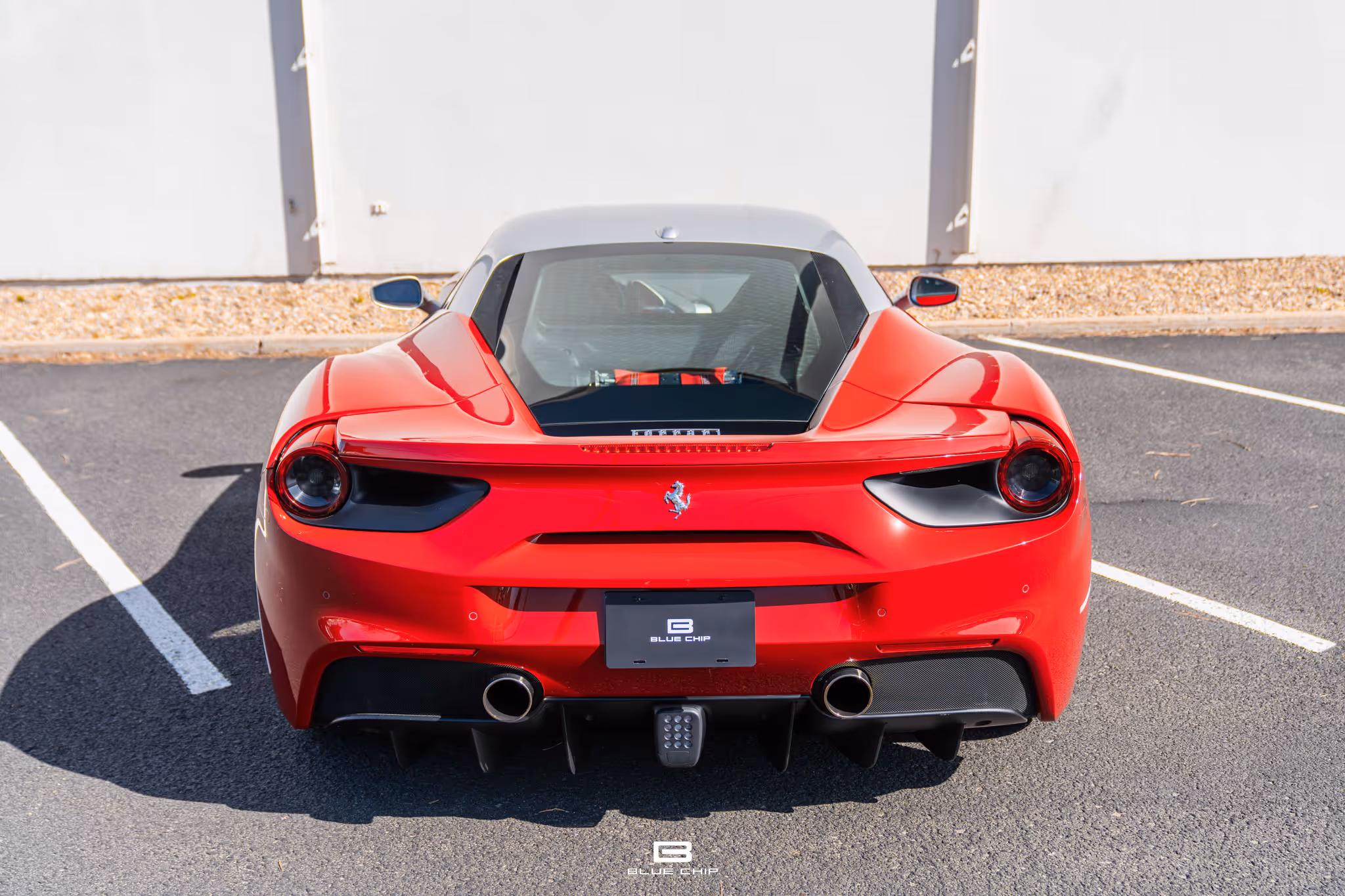 mph016_1465661037_67f5af58495a05f29dabb5e1_BC_488_GTB_70th_Silver_Roof_171_b2b9d98a26