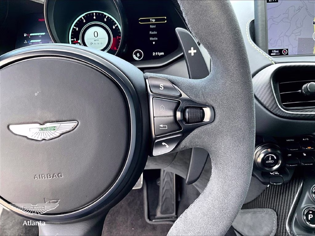 mph016_152055002_scfsmgawxngn50203_2022_aston_martin_vantage_jet_black_17_114318_7d605f284e