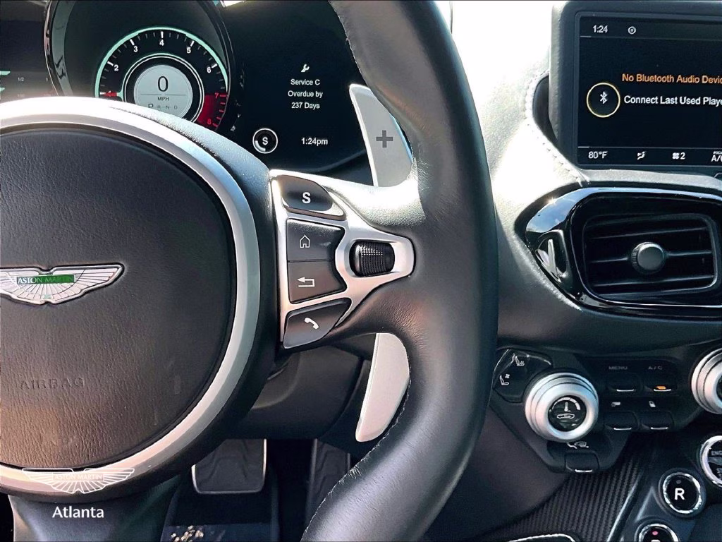 mph016_2346854034_scfsmgaw4kgn00361_2019_aston_martin_vantage_tungsten_silver_17_114310_8d5708533a