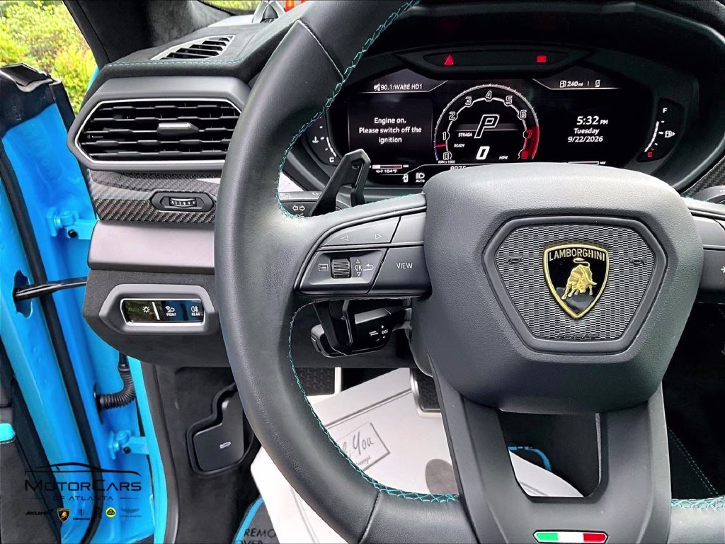 mph016_3401459083_zpbuc3zlxrla32126_2024_lamborghini_urus_performante_blue_17_113926_da1b578108