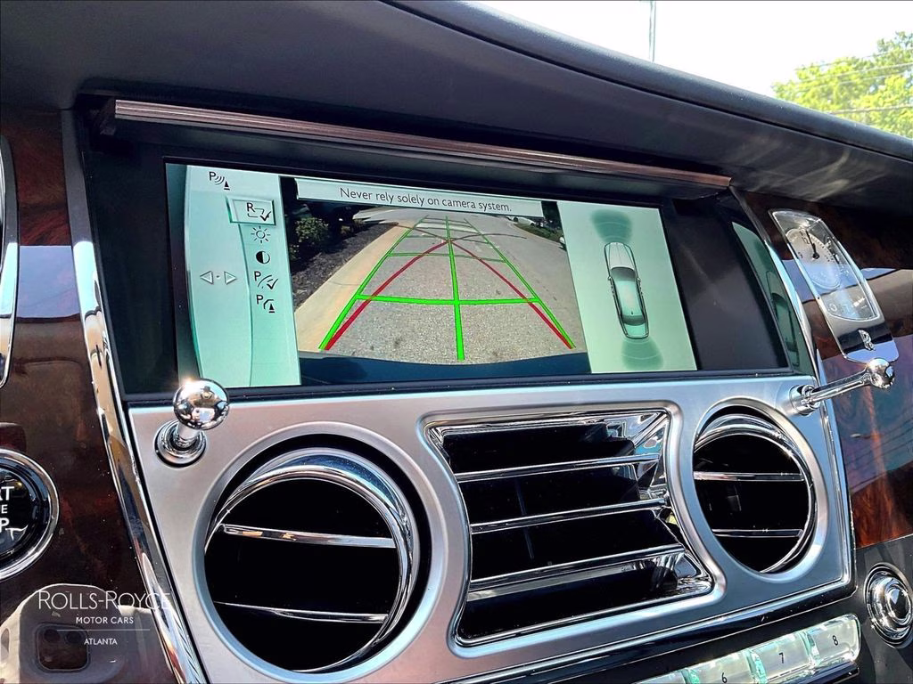 mph016_7666480_sca664s5xgux53733_2016_rolls_royce_ghost_stone_grey_17_113230_23c8d03eae