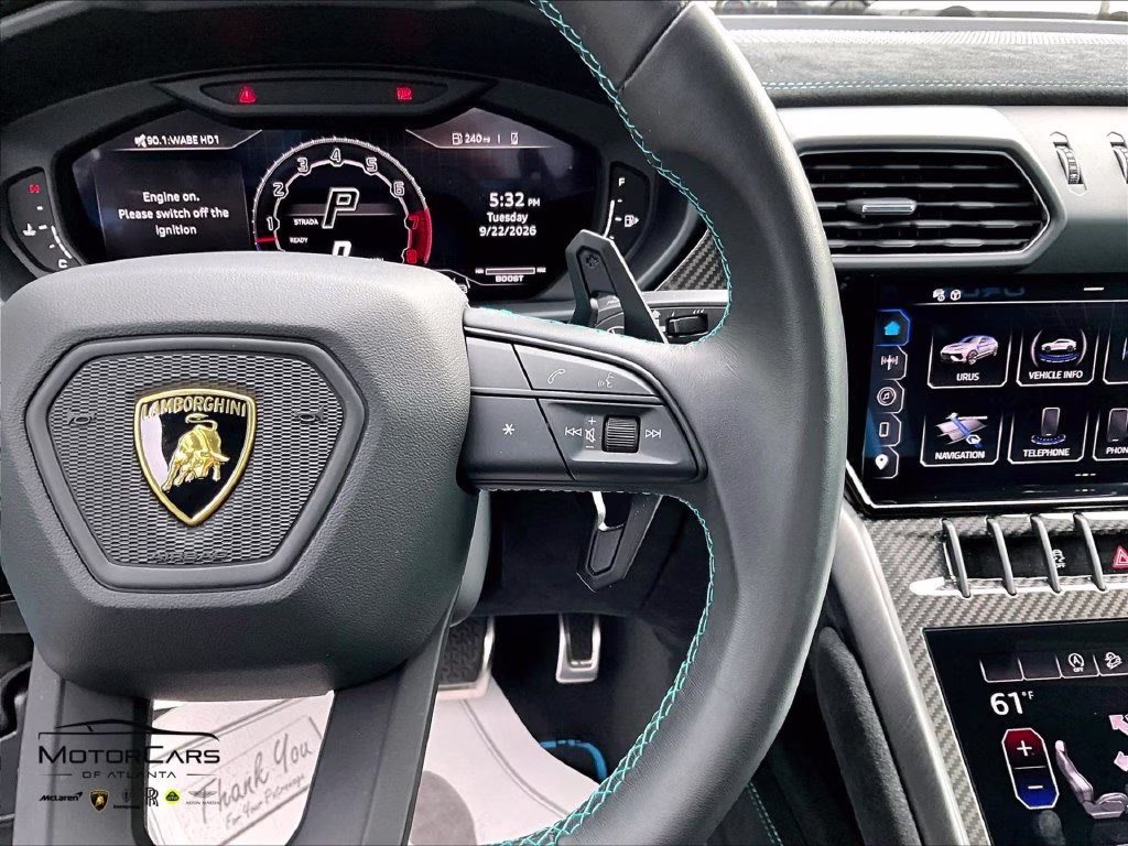 mph017_488402392_zpbuc3zlxrla32126_2024_lamborghini_urus_performante_blue_18_113926_746ffaee4d