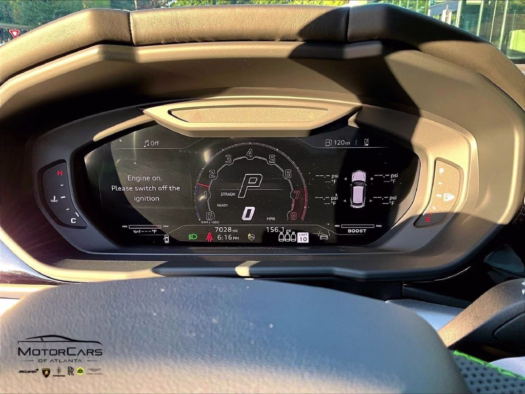 mph017_787332429_zpbub3zl6rla32210_2024_lamborghini_urus_s_verde_mantis_metallic_18_114438_197b635105
